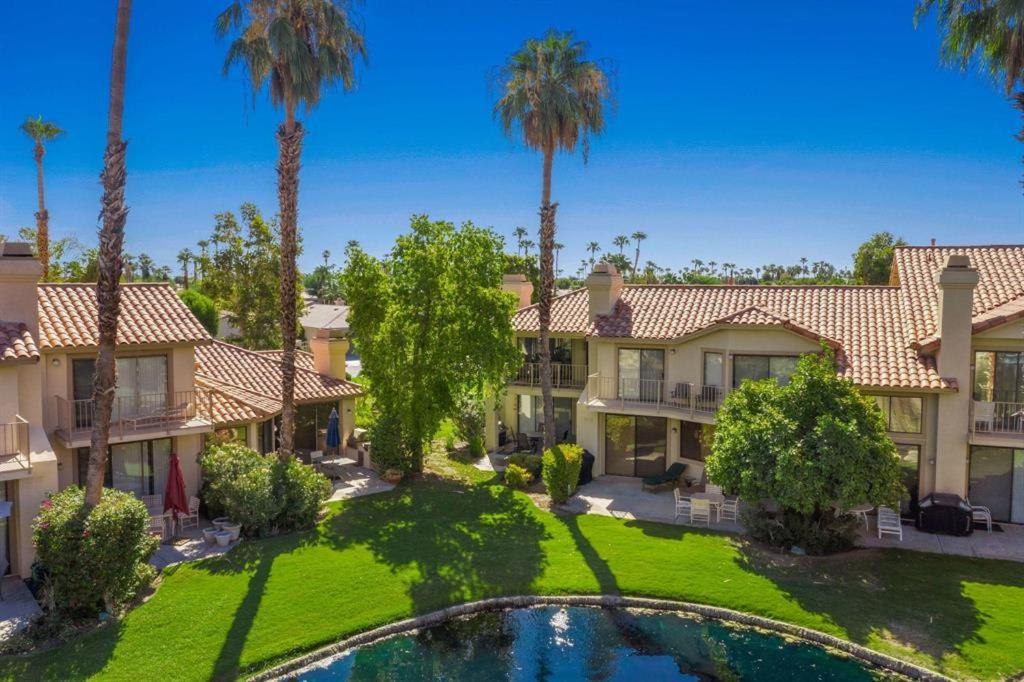 PRESIDENTIAL SUITE MOUNTAIN/LAKE VIEWS w/HEATED POOLS- PGA WEST - Image 5