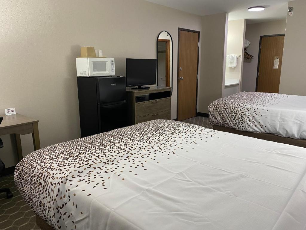 Dillon Inn - Image 8