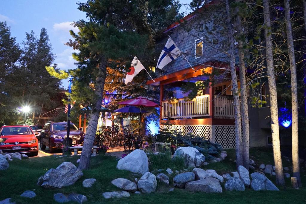 Frisco Inn on Galena - Image 5