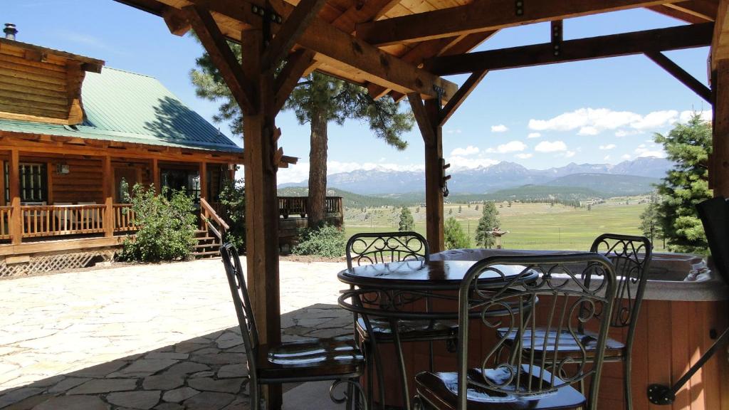 Hot Tub (Jacuzzi) - Photo 4