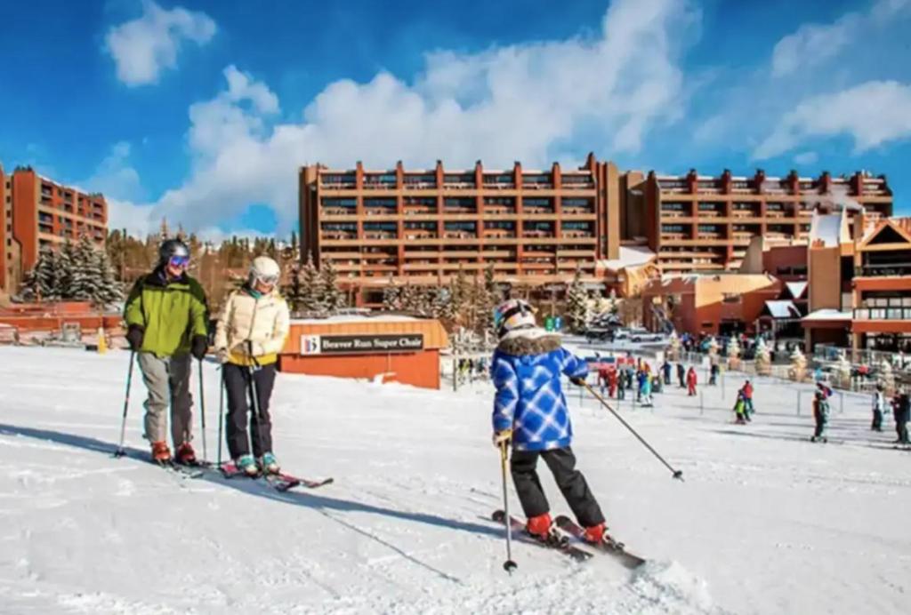 Remodeled Ski in and ski out Condo! - Image 6