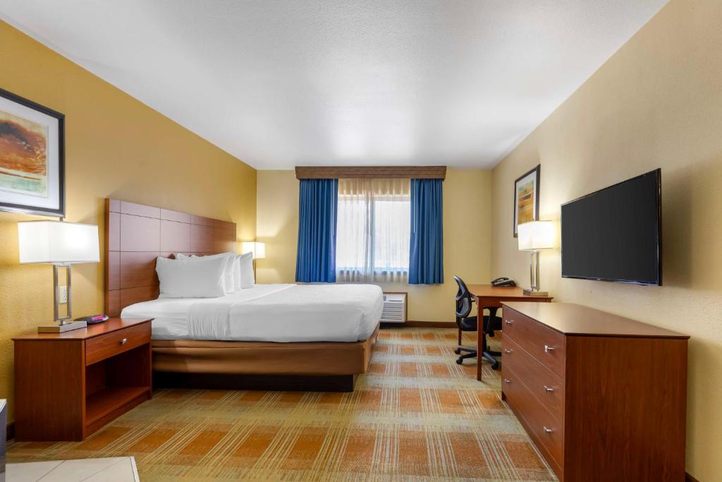 Best Western Kiva Inn - Image 6