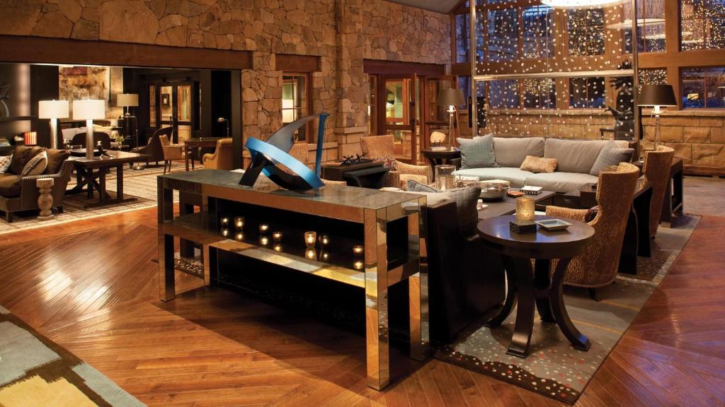 Best price ever The Sebastian at Vail 3BD 3BR - Image 4