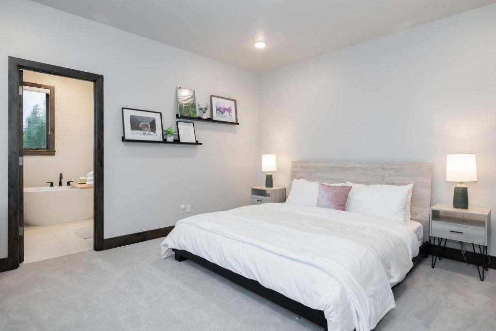 Hot Tub (Jacuzzi) - Photo 4