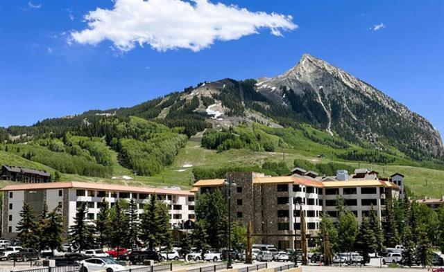 Grand Lodge Crested Butte - Image 7