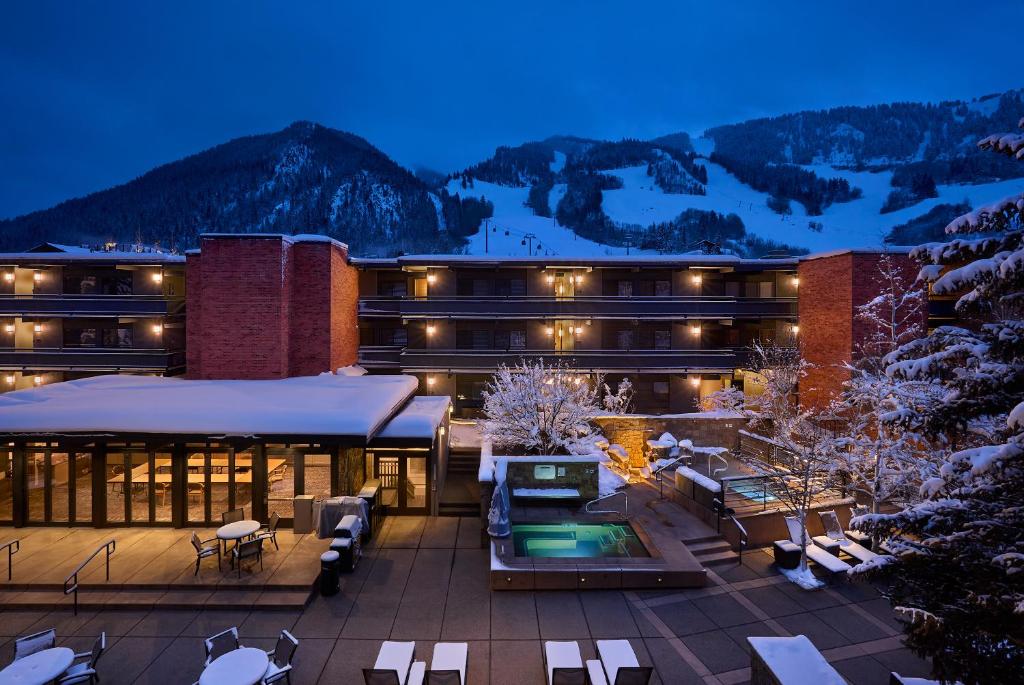 Aspen Square Condominium Hotel