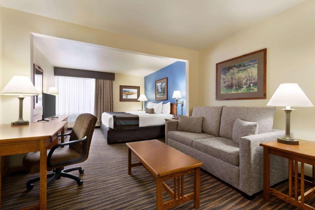 Wingate by Wyndham Denver Tech Center - Image 8