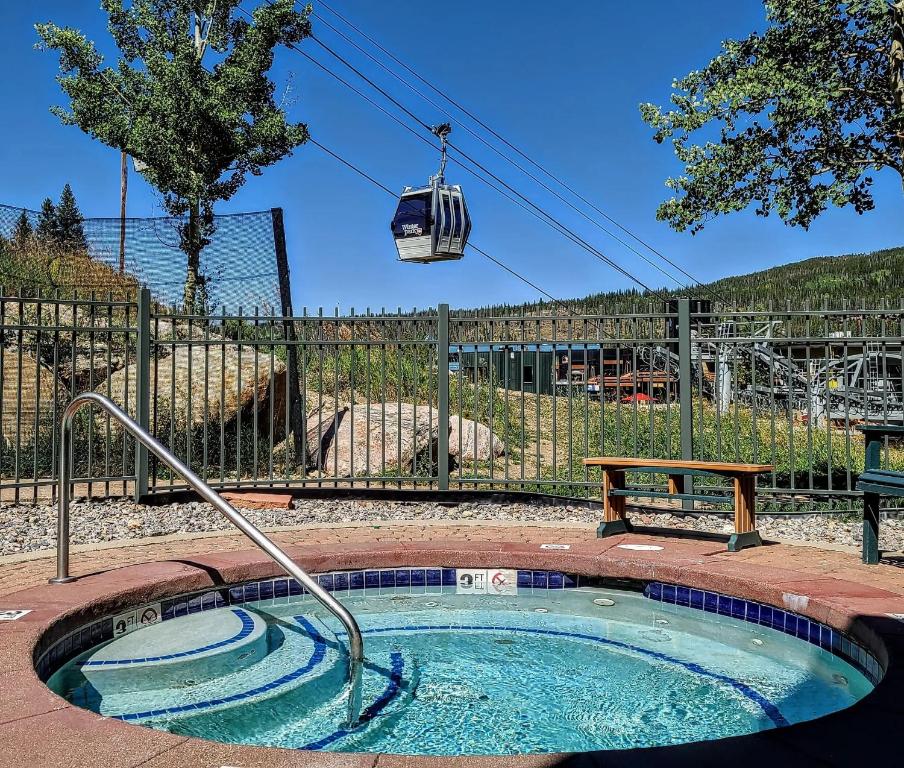 Ski-In Ski-Out Condo at Zephyr Mountain Lodge 1518