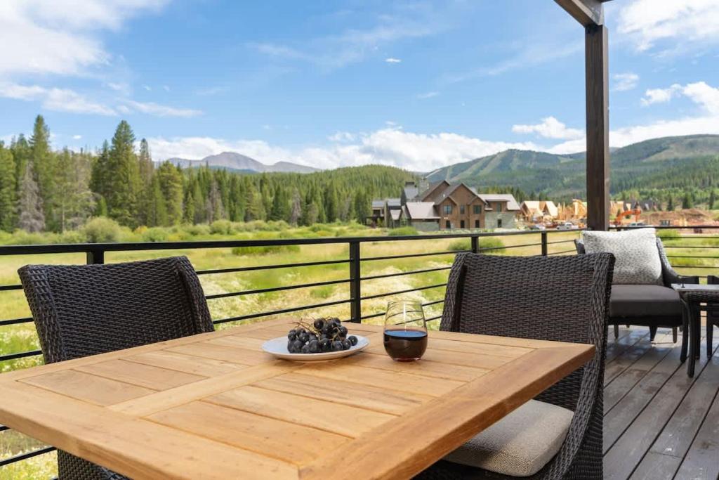 Sky High Colorado - Image 4