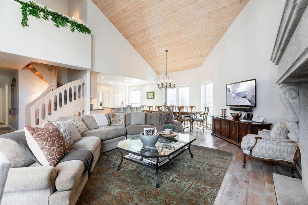 Northwood's Ski-In Ski-Out by Vail Realty - Image 7