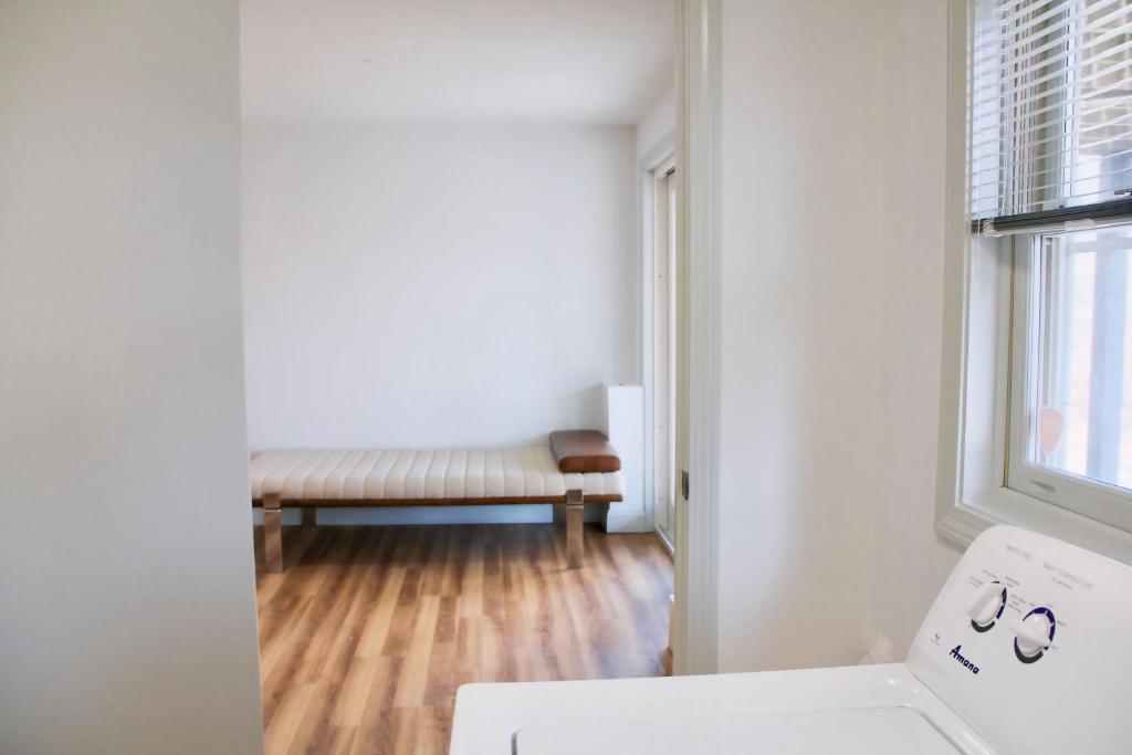 Country House - Image 7