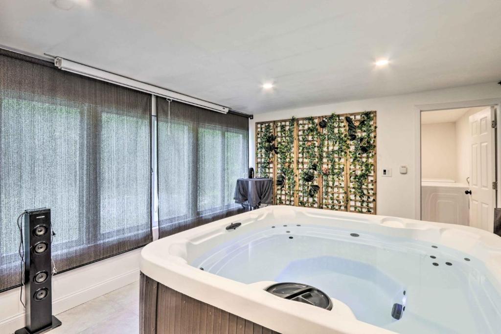 Upscale Waterbury Retreat with Indoor Hot Tub!