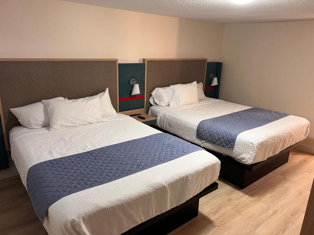 The Inn of Dayville - Image 6