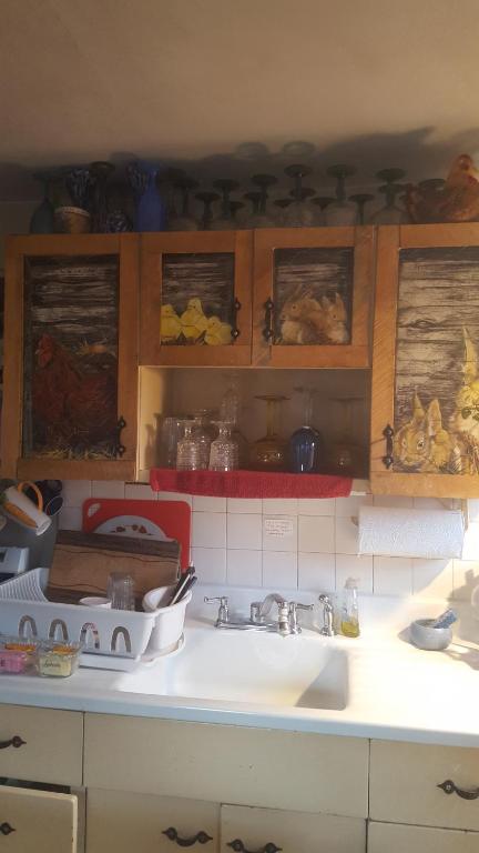 A Meadow House - Image 8