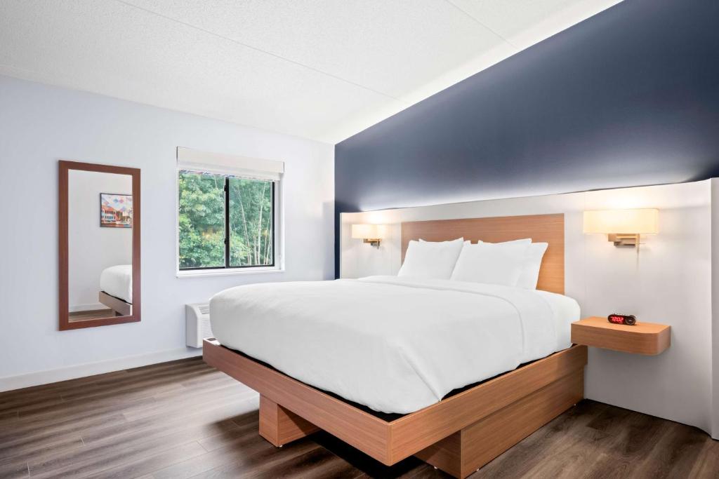 Best Western Niantic - New London, Mystic Area - Image 8