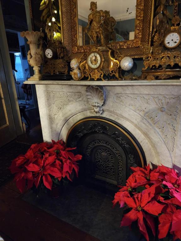 House of 1833 Bed and Breakfast - Image 5