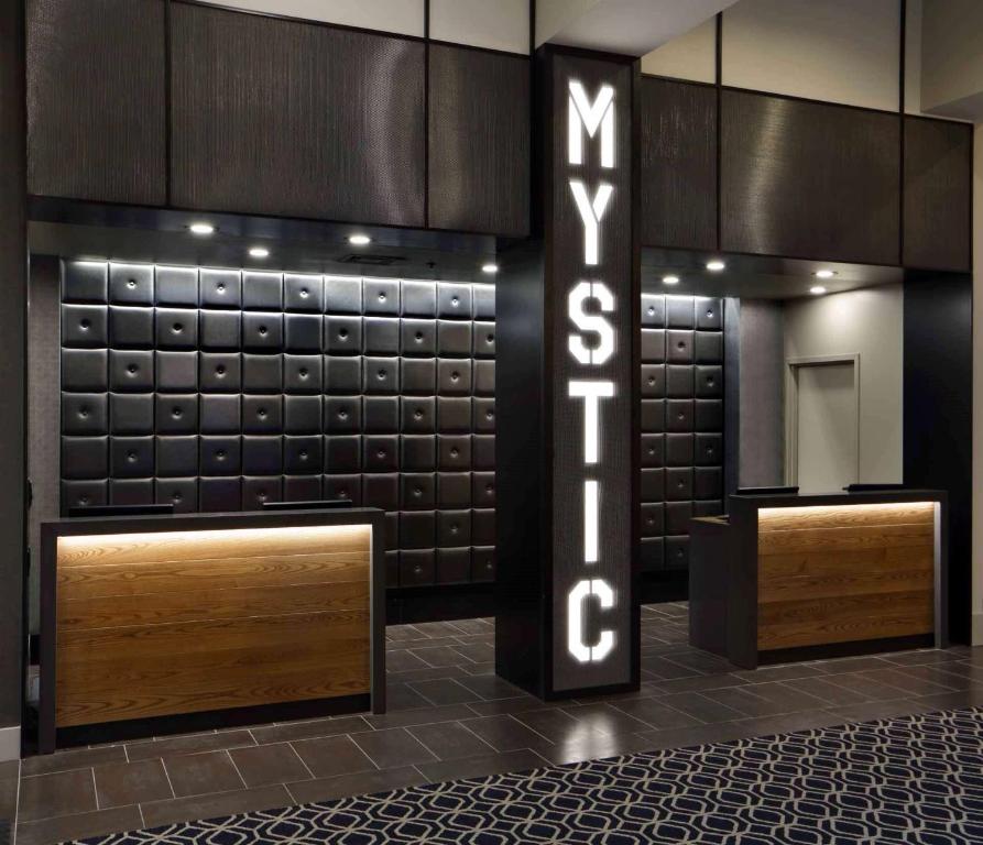 Hilton Mystic - Image 4