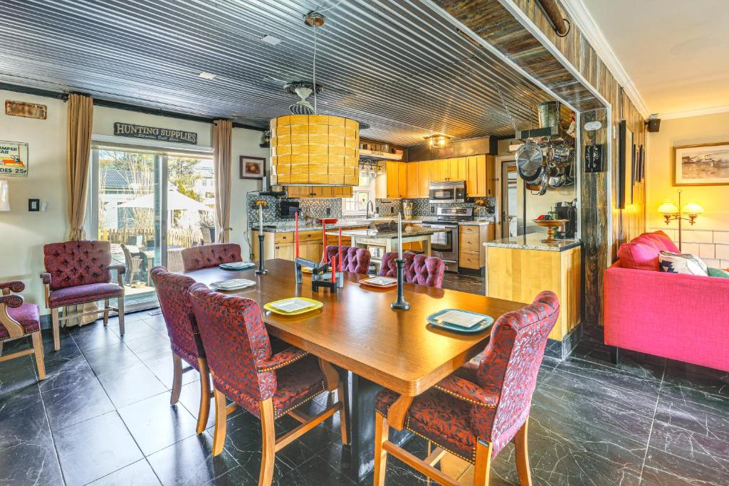 Family Home with Private Pool and Hot Tub in Lewes - Image 5