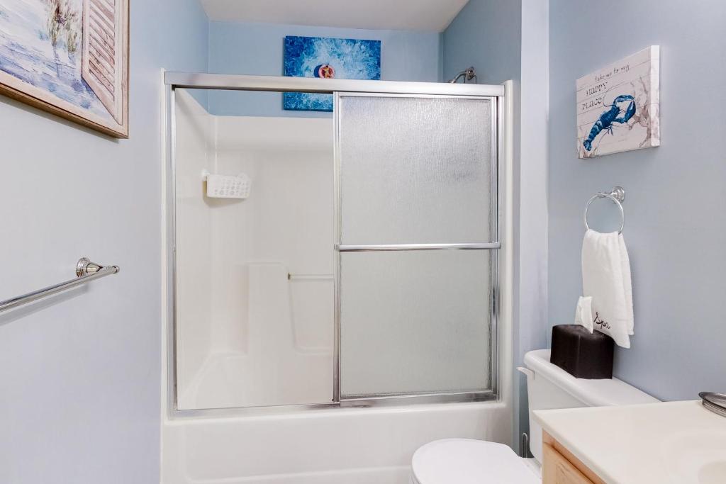 Village of Old Landing - 1 Wanoma Cir - Image 8