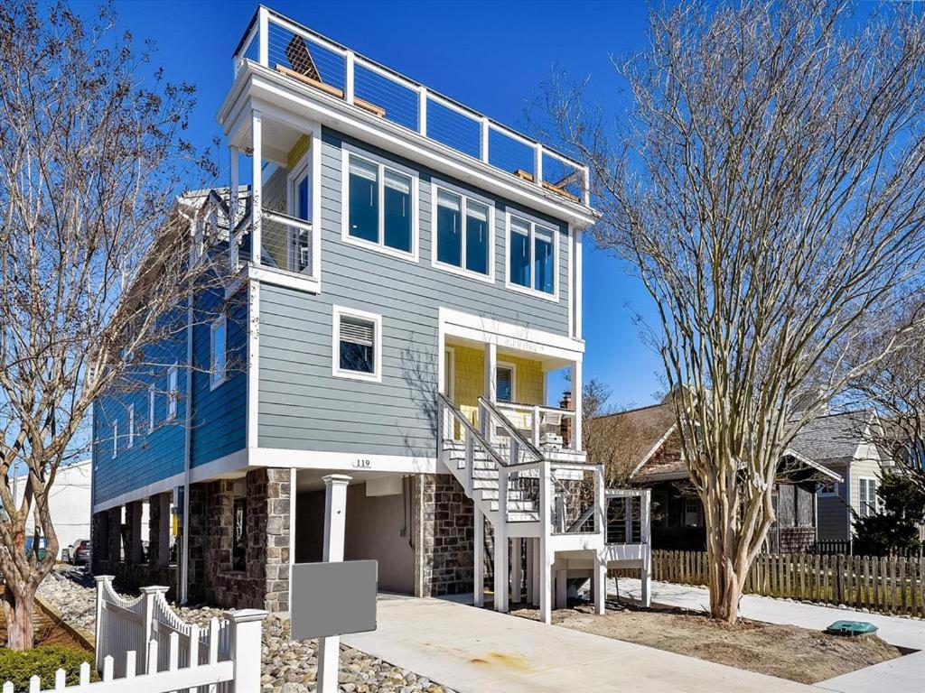 Beach House with Rooftop Deck by Leavetown Vacations - Image 6