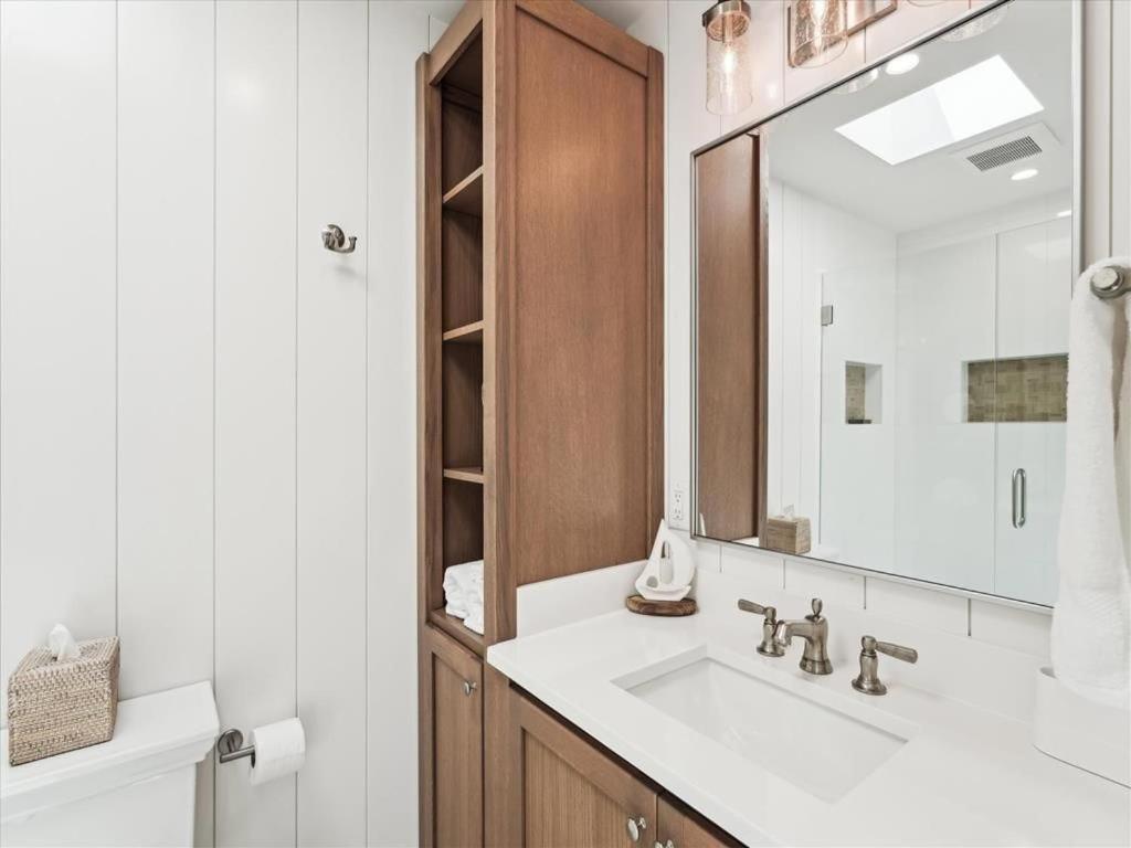 Oceanview Townhome by Leavetown Vacations - Image 8