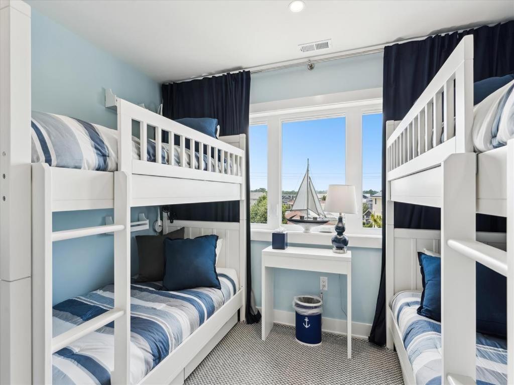 Oceanview Townhome by Leavetown Vacations - Image 7