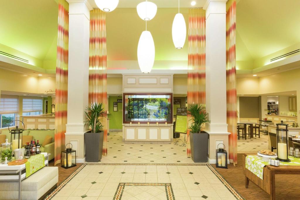 Hilton Garden Inn Jacksonville Airport - Image 8