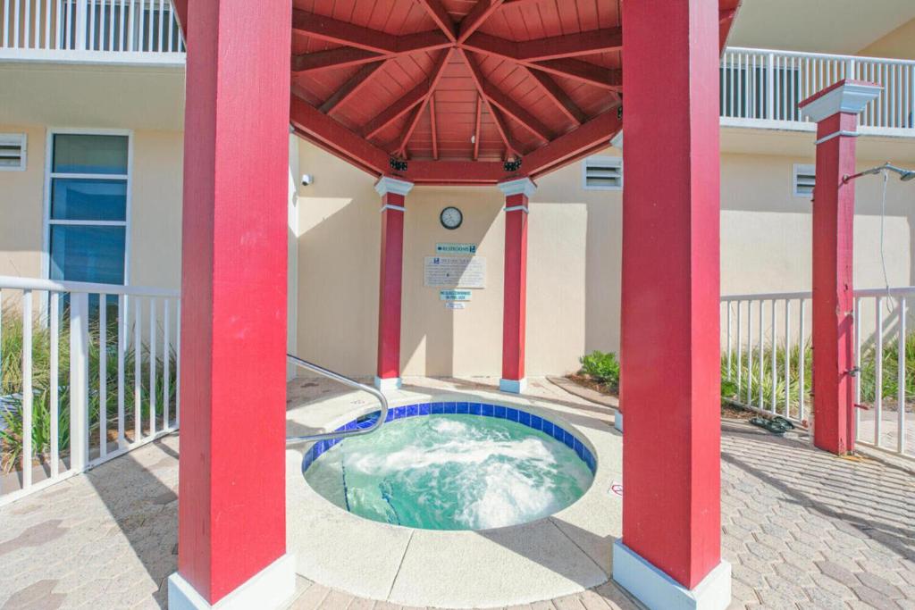 Hot Tub (Jacuzzi) - Photo 5