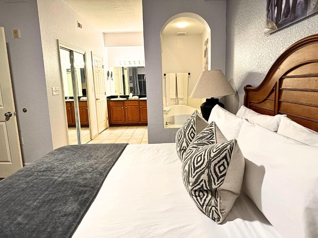 Pirate Ship Resort Condo