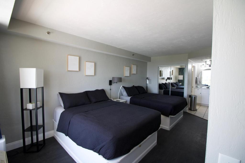 Modern Beach Condo-Daytona Beach - Image 8