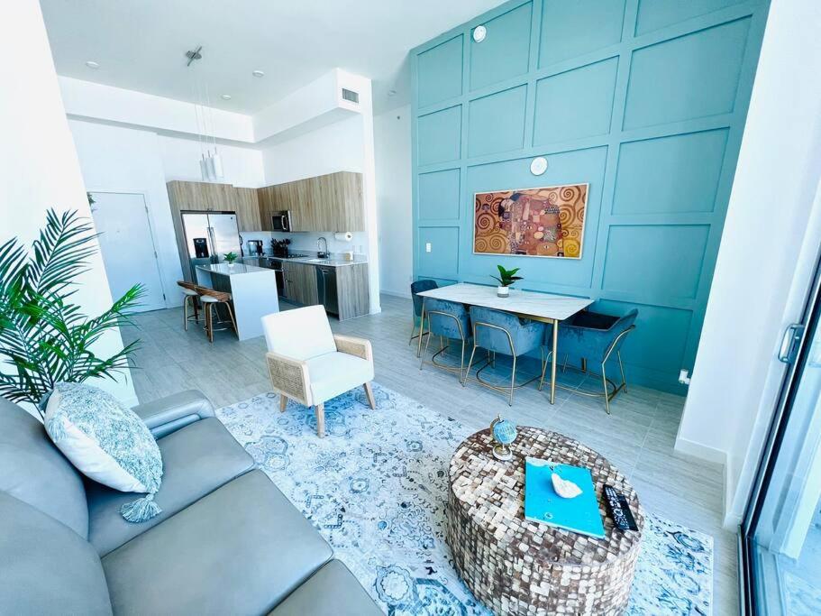 Sleek 2BD 2BA Condo In Miami Design District - Image 4