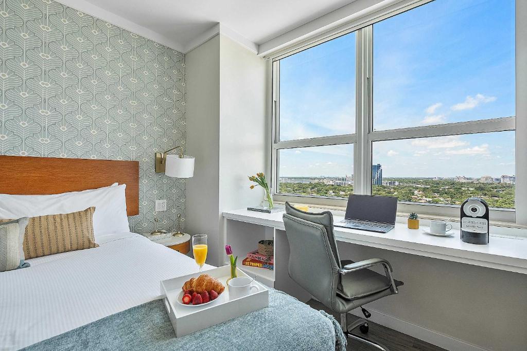 MVR Suite Book Before These Sunset Views Are Gone - Image 8