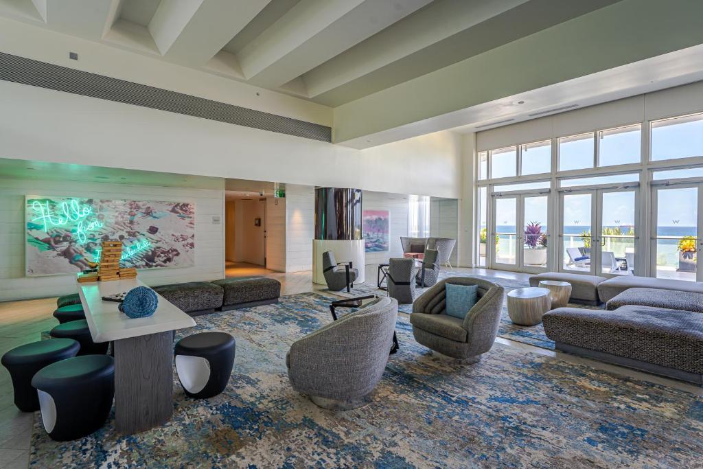 Beachfront-Spacious W Residence - Image 5