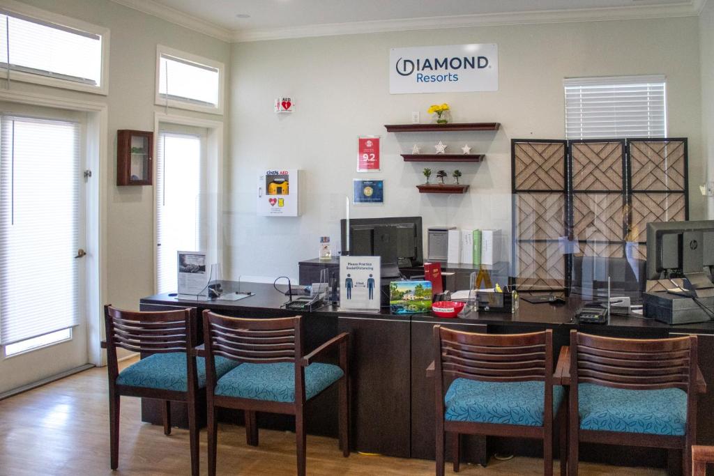 Barefoot'n Resort Kissimmee Orlando - Image 4