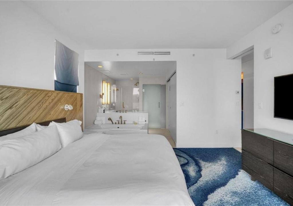 Luxury 1 BR at Fort Lauderdale