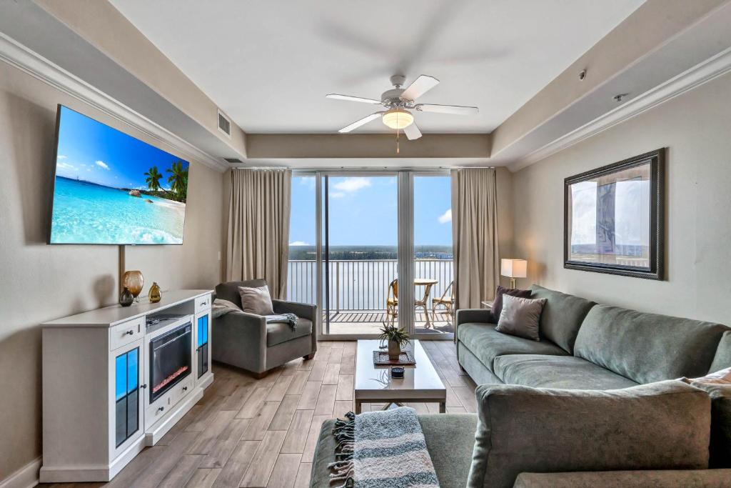 Sunshine Oasis - Orlando Lakefront Luxury