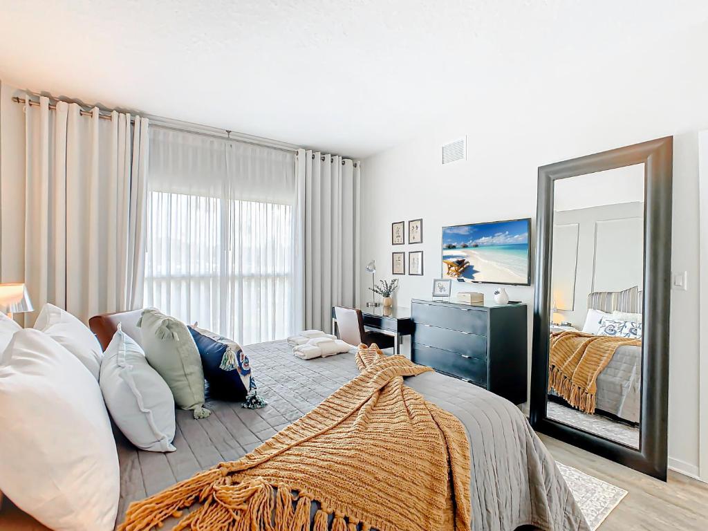 1Bed/1Bath Pet Friendly Condo at the Melia - Image 5