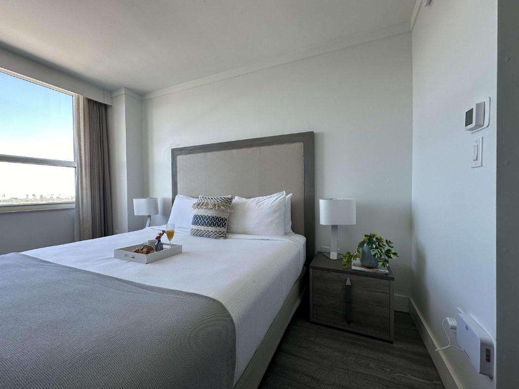 MVR Suite Boutique Living with Big Luxury Energy - Image 8