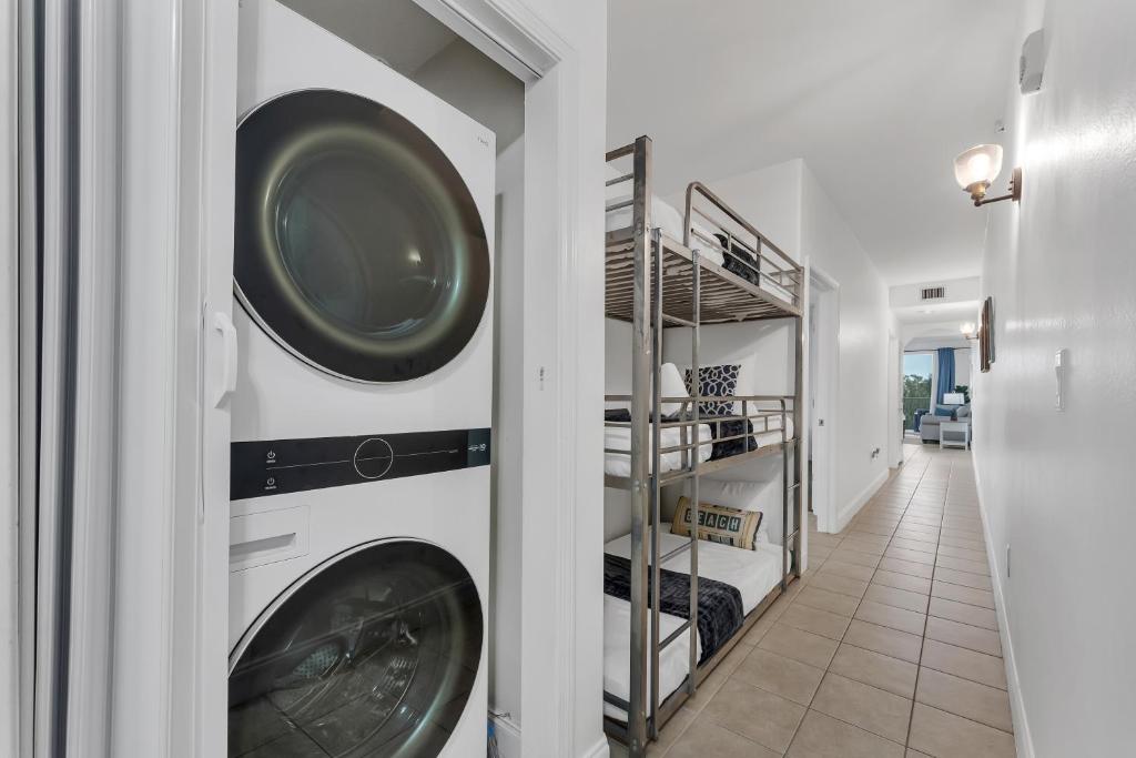 2BR condo minutes to Disney Springs - Image 6