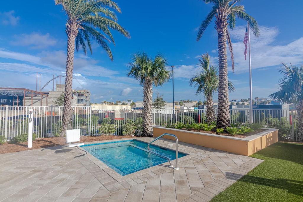 Oceanview 3BR Near Pier Park, Pool and Hot Tub