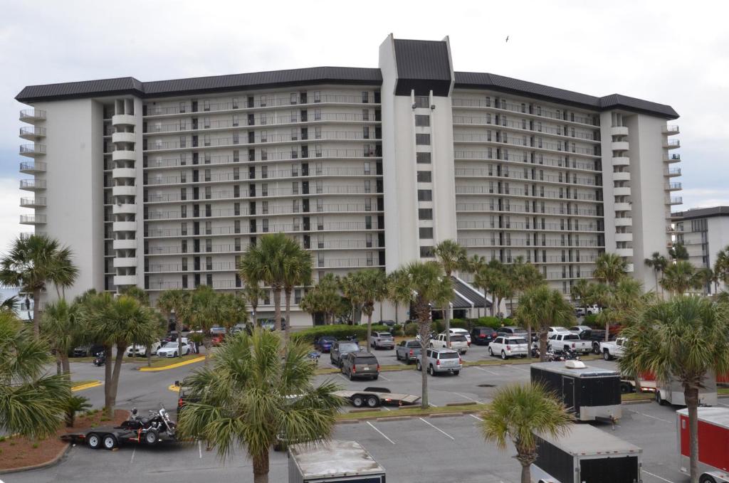 Gulf front condo - Image 7