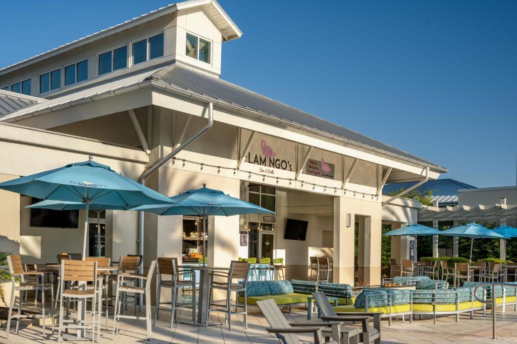 Hot Tub (Jacuzzi) - Photo 2