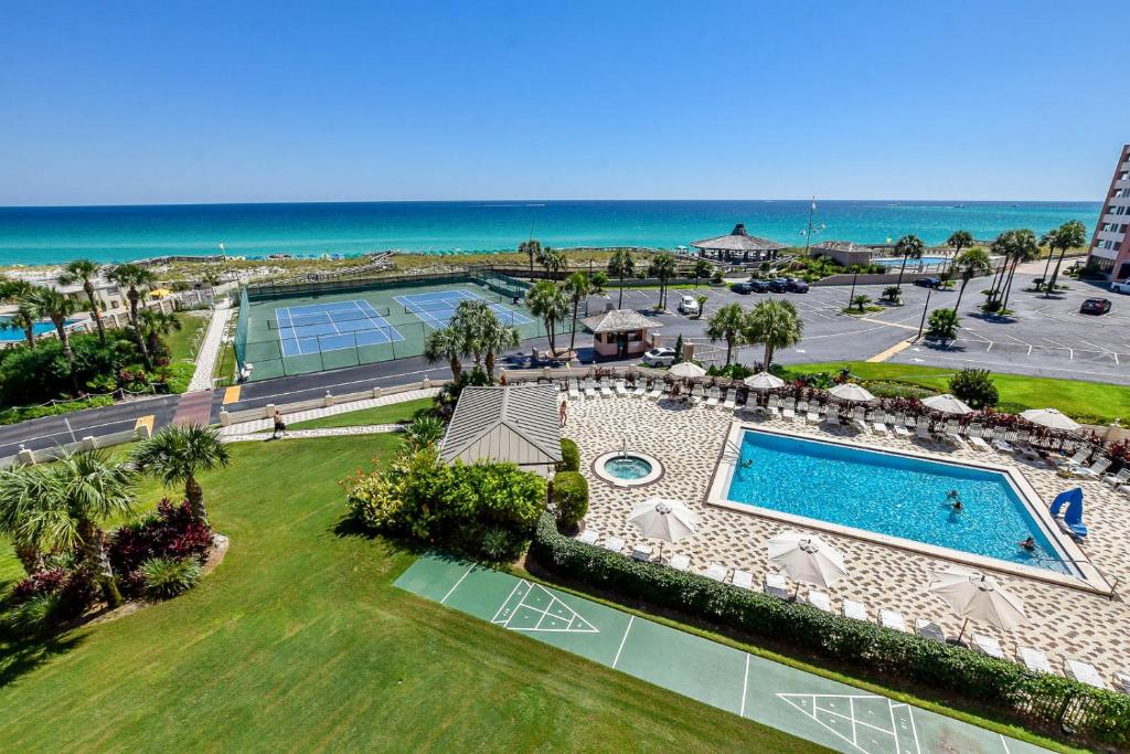 Hot Tub (Jacuzzi) - Photo 4