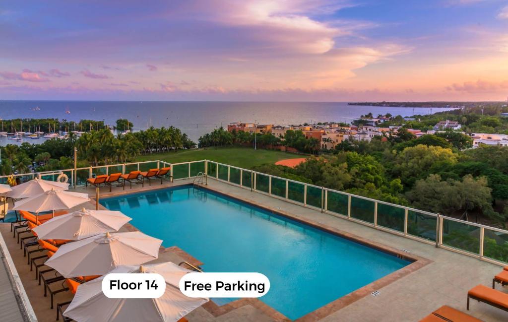 MVR Bright Suite with Premium Bedding