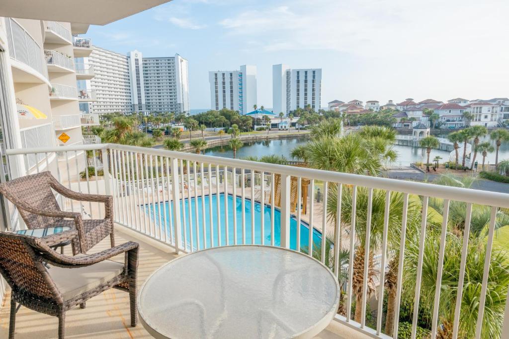 Terrace at Pelican Beach