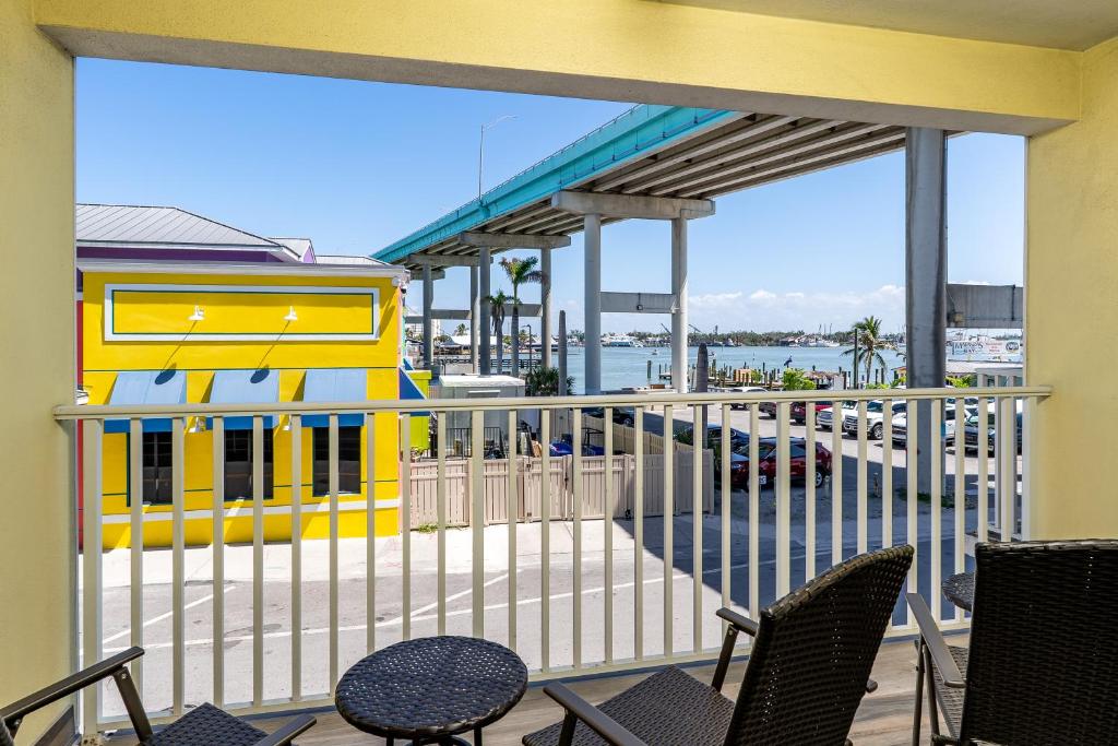 Harbour House at the Inn 212