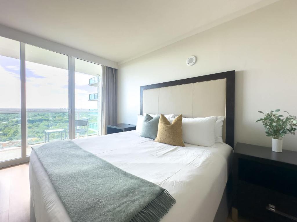 MVR Suite Designed for Travelers Who Know Better - Image 4