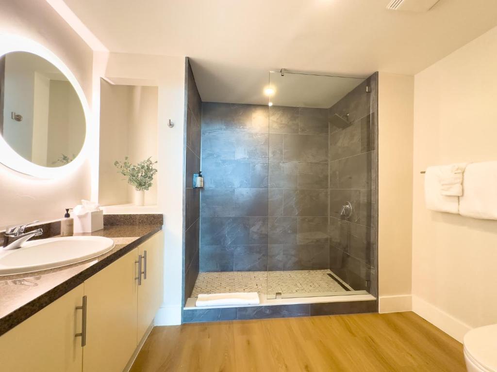 MVR Suite Designed for Travelers Who Know Better - Image 6