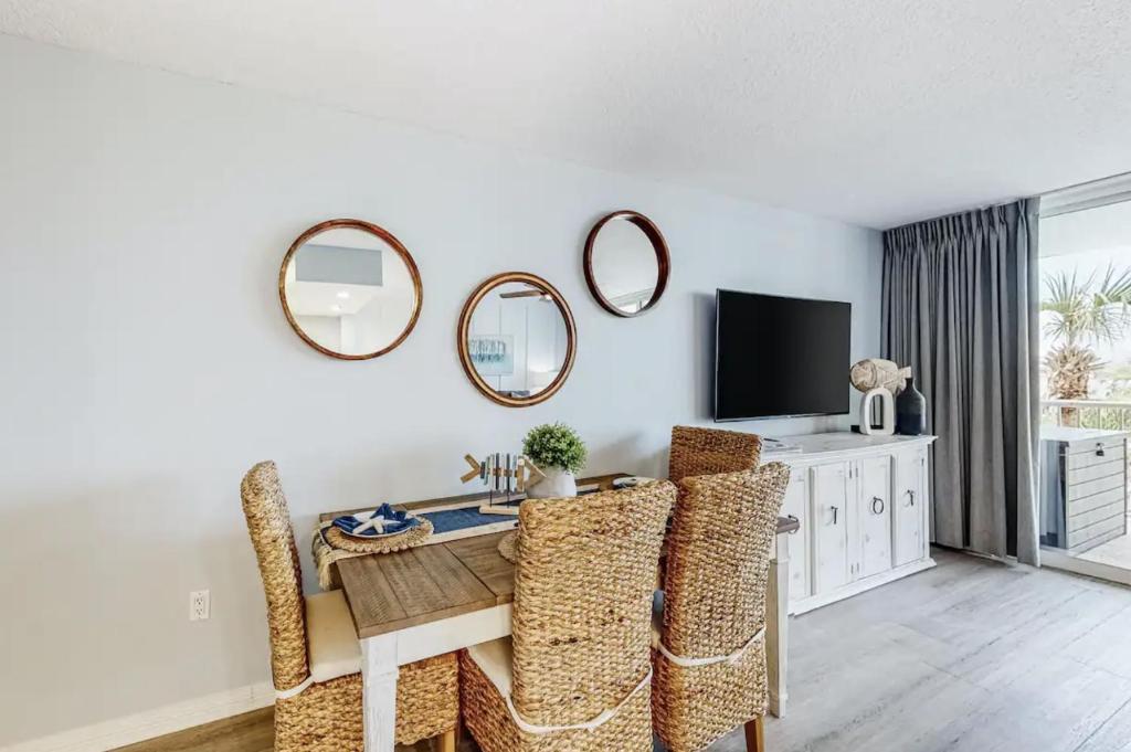 DW-Sandpiper 407-Resort Style Condo w/ Great Views - Image 6