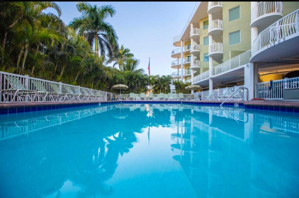 Crystal Palms Resort Treasure Island Penthouse Unit 603